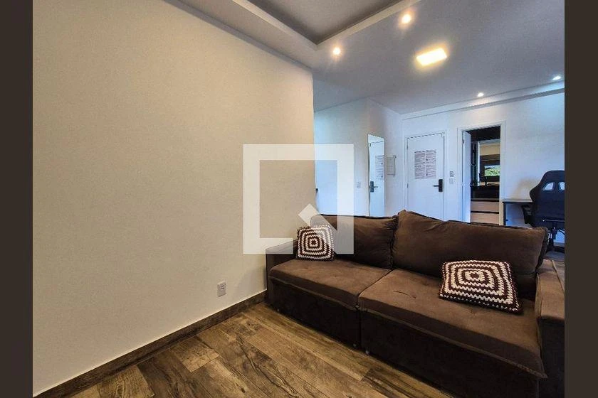 Kitnet amueblada de 48 m² con 1 dormitorio y balcón — photo 17