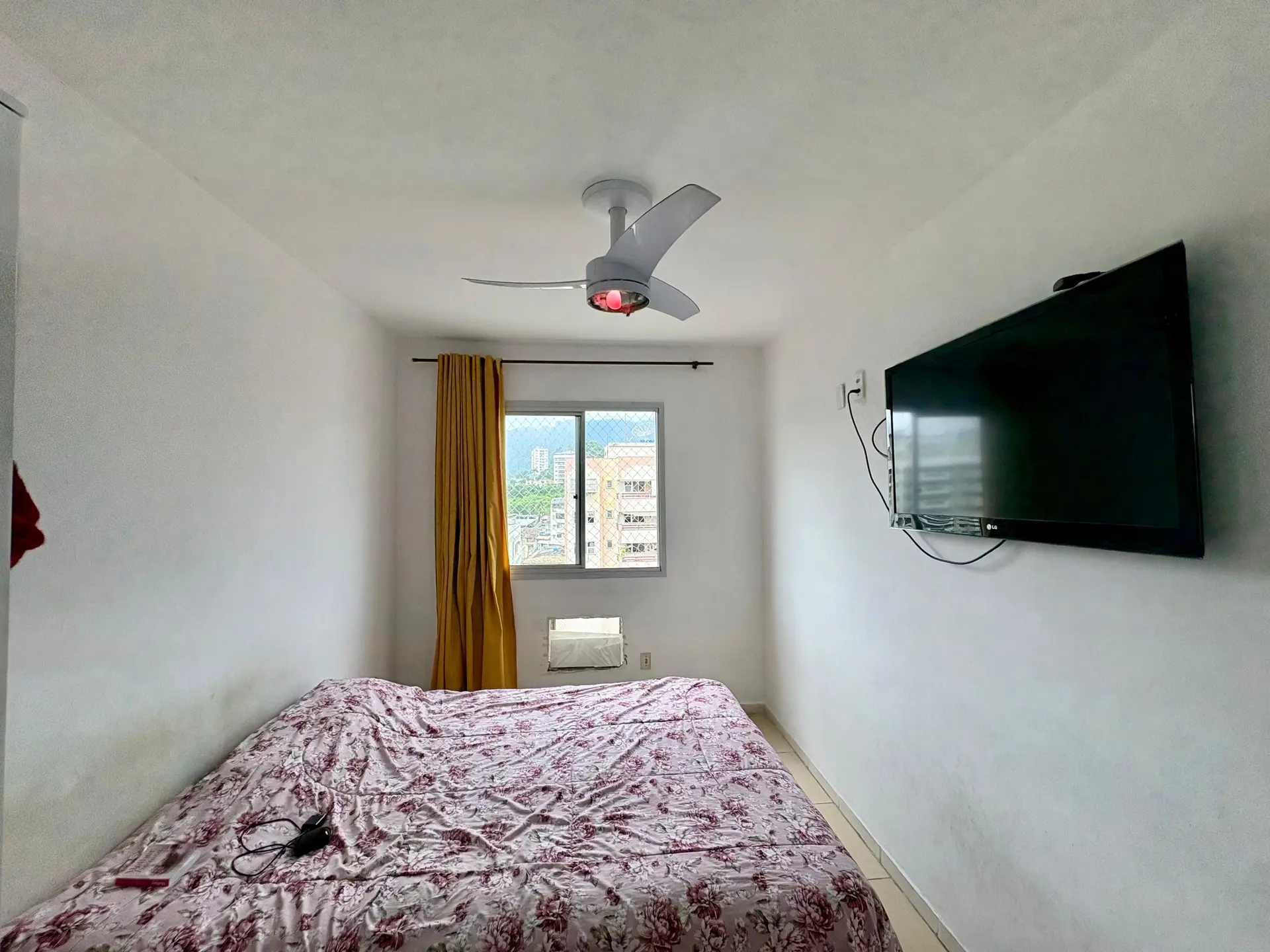 Washing machine in a 2-bedroom apartment, 49 m² — photo 3