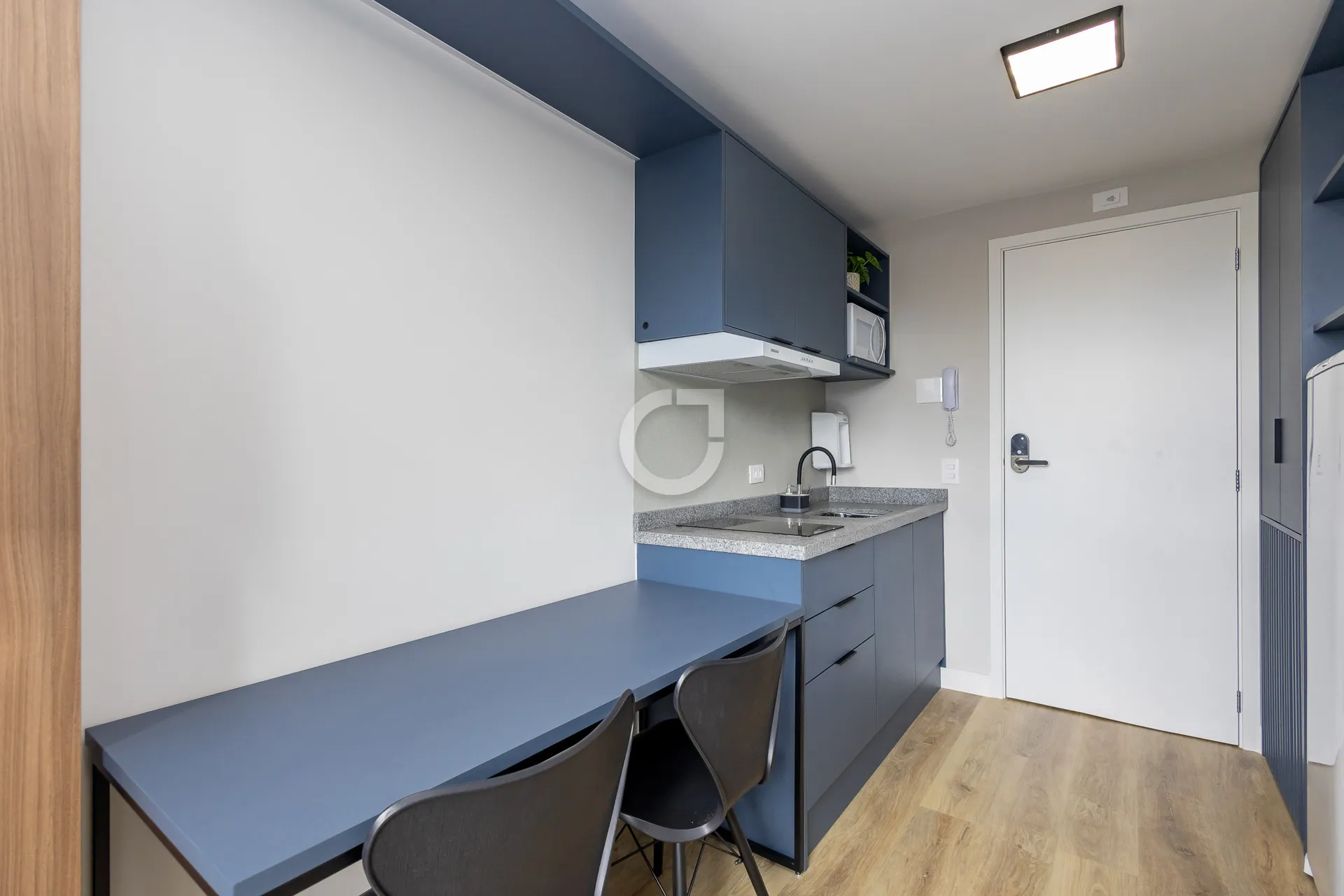 Apartamento amueblado de 1 dormitorio con cocina integrada — photo 8
