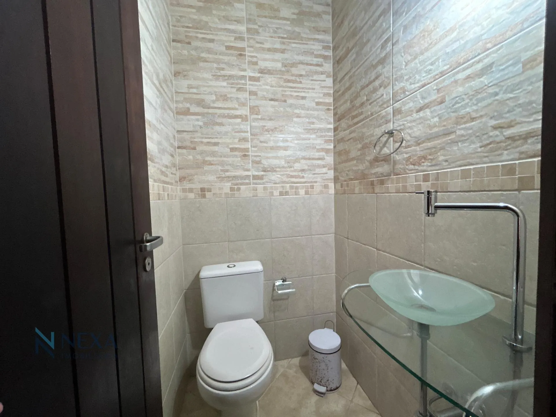 House with 5 bedrooms and 499 m², 2 en-suites — photo 63