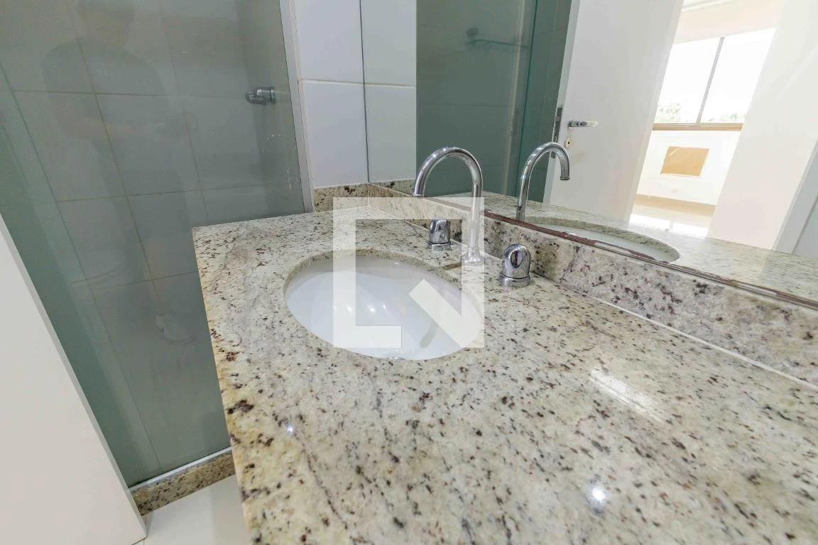 Apartamento para aluguel com 2 quartos e 2 banheiros — photo 42