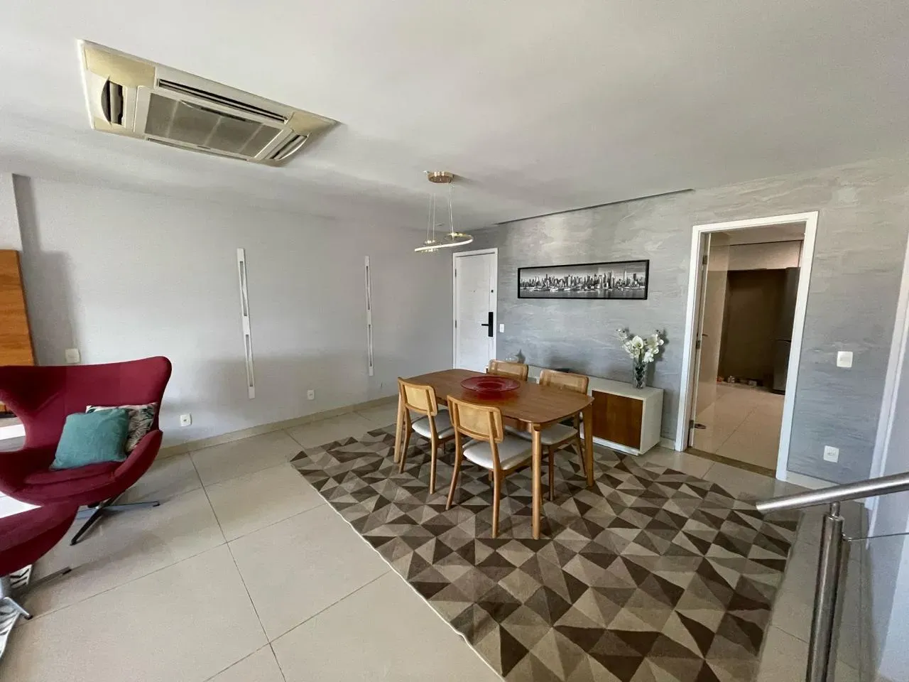 Furnished 350 m² apartment with 3 bedrooms and 6 baths — photo 18