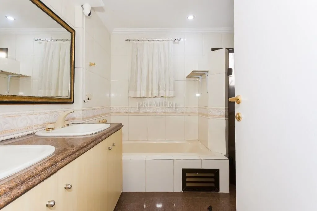 Квартира 237 м² с 2 суитами и газовой плитой — photo 29