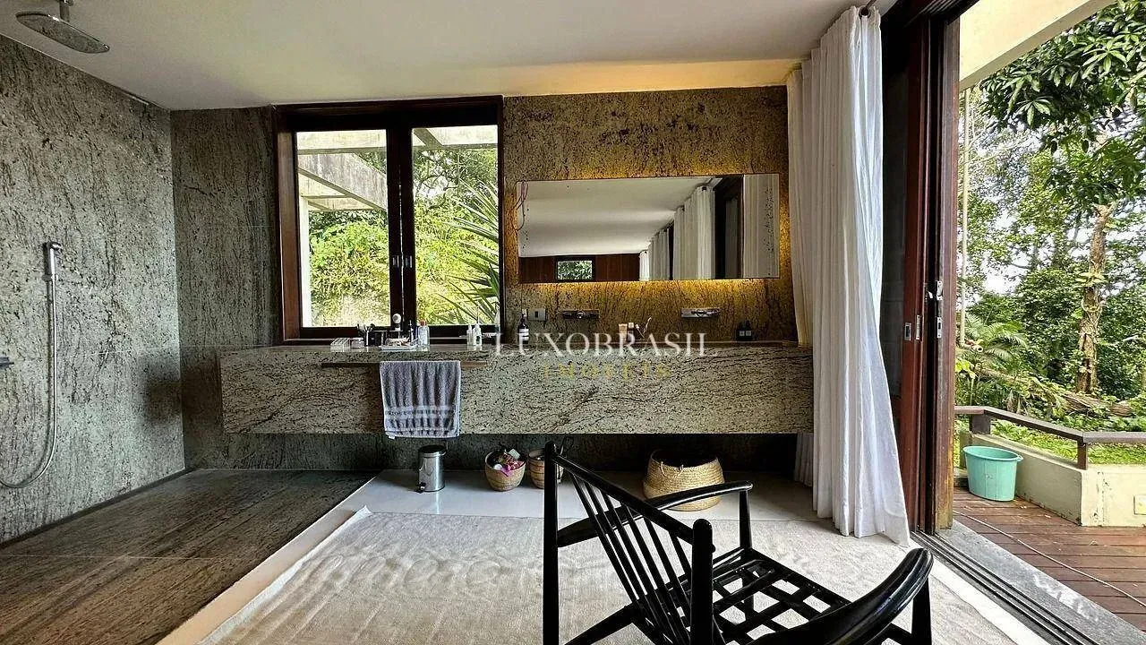 Casa amueblada con 4 dormitorios y parrilla en balcón — photo 8