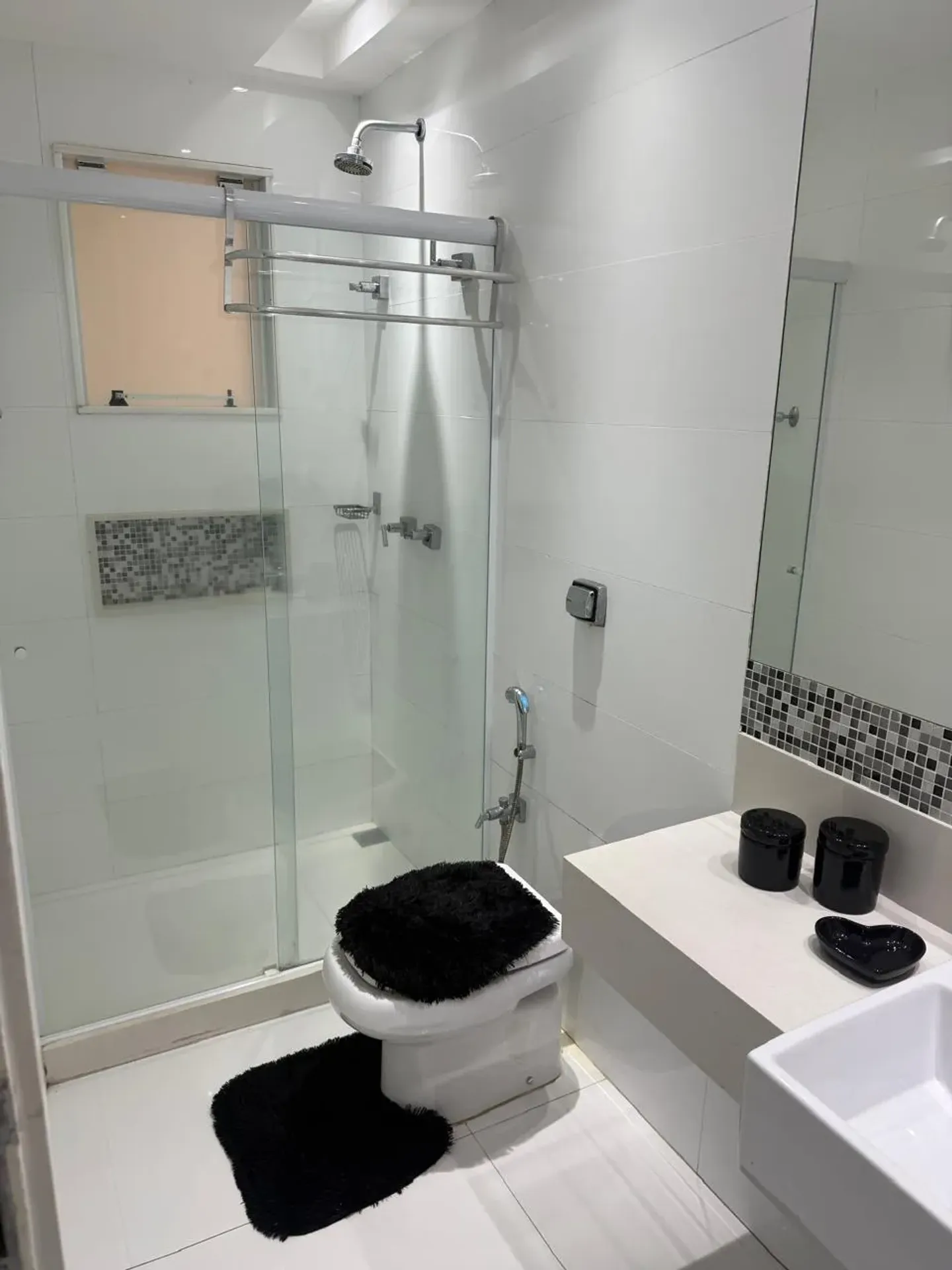 5 quartos e jardim: casa de 400 m² — photo 16