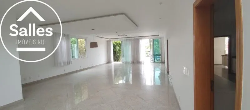 Casa sem mobília com 4 quartos, 5 banheiros e varanda — photo 20