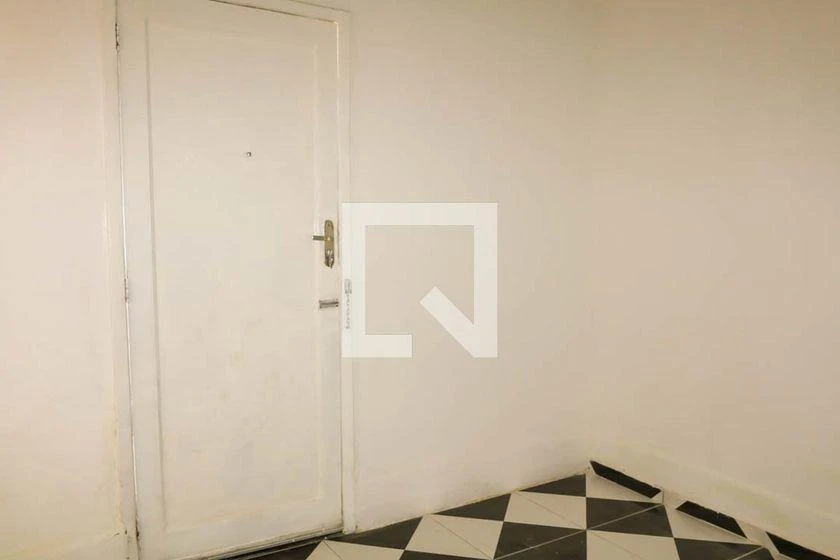 Washing machine in a one-bedroom apartment, 45 m² — photo 17