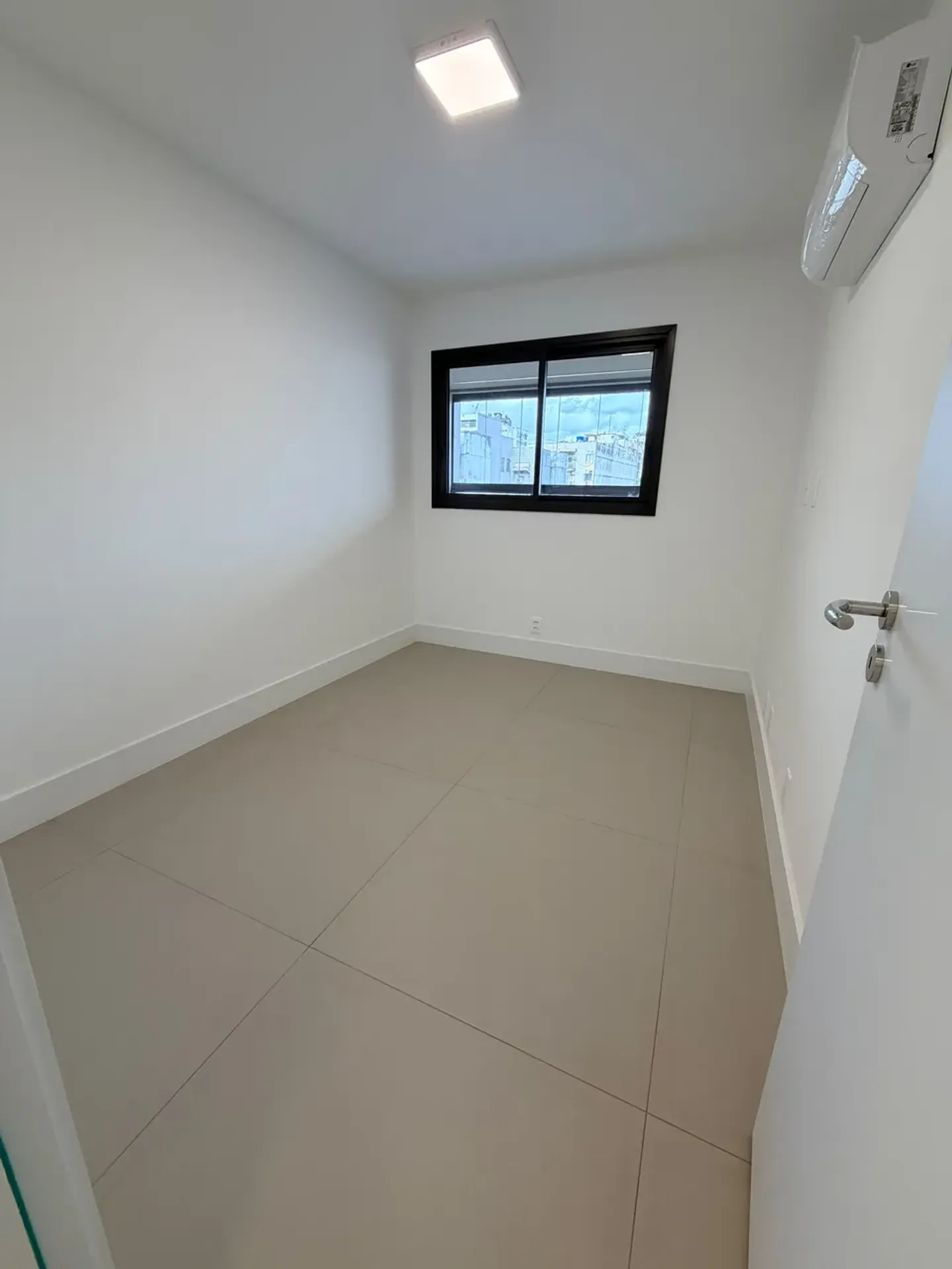 Private BBQ in a 4-bedroom apartment, 117 m² — photo 2