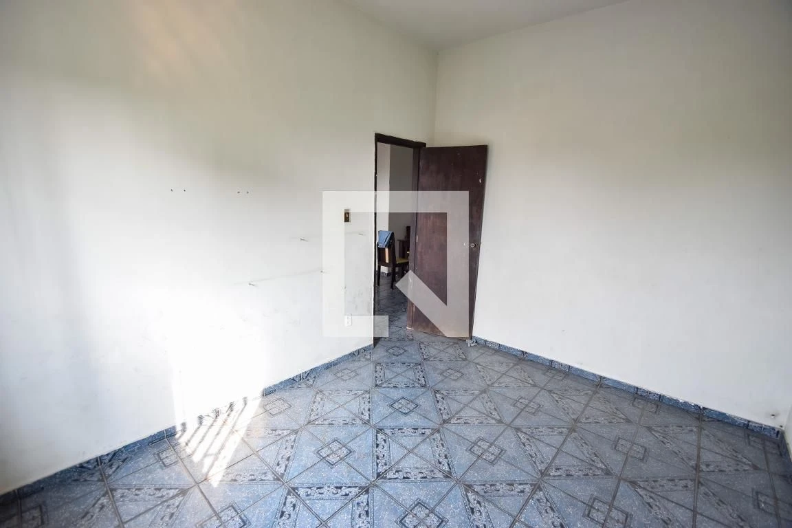 Apartamento mobiliado com 4 quartos e cozinha separada — photo 24