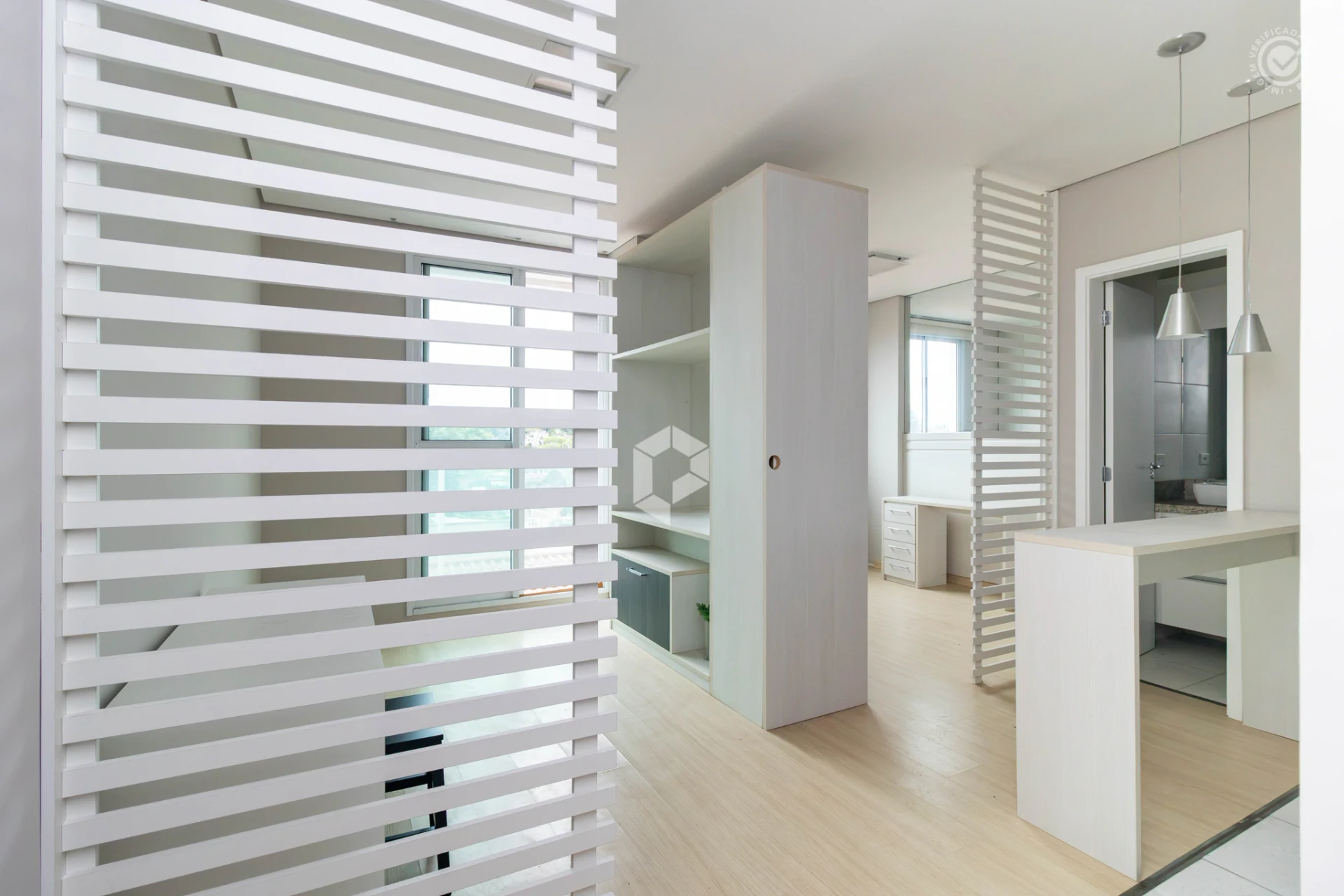 One-bedroom apartment with a home office in Curitiba — photo 4