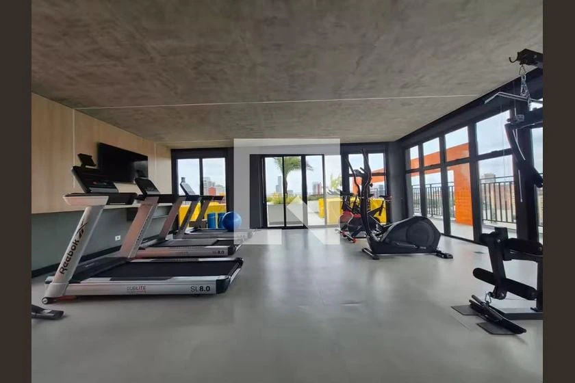 Furnished studio, 21 m², with floor-to-ceiling windows — photo 21
