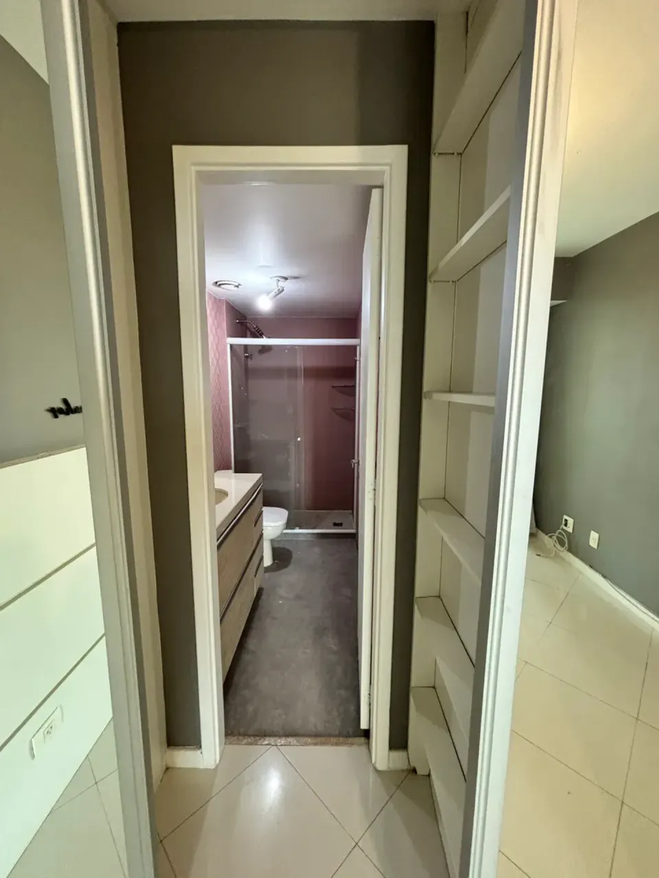 100 m² duplex apartment with 2 bedrooms and a balcony — photo 6