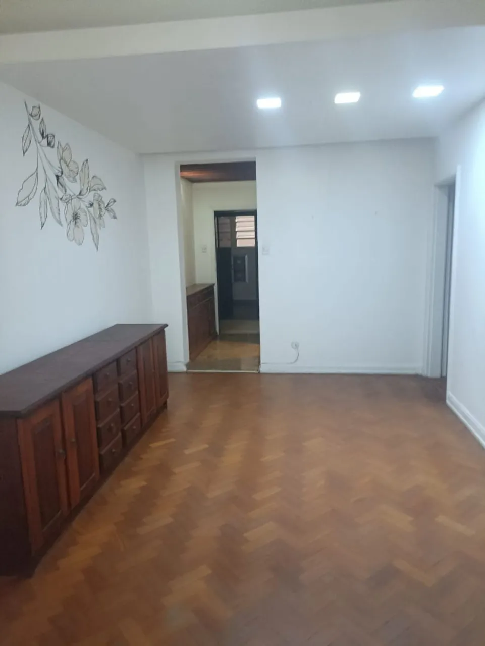 Apartment, 60 m², with wood or laminate floors — photo 5