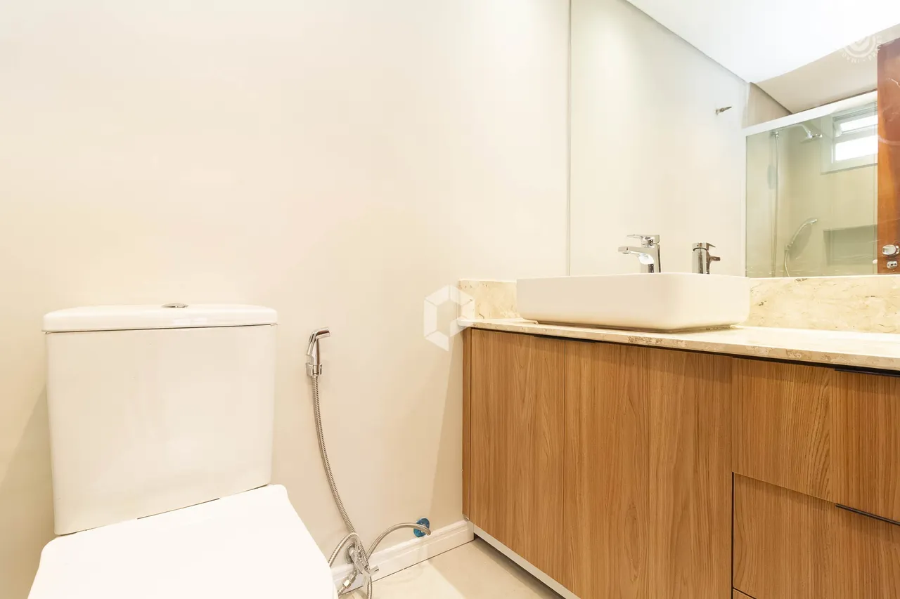 3-bedroom apartment with 2 parking spaces and 130 m² — photo 9
