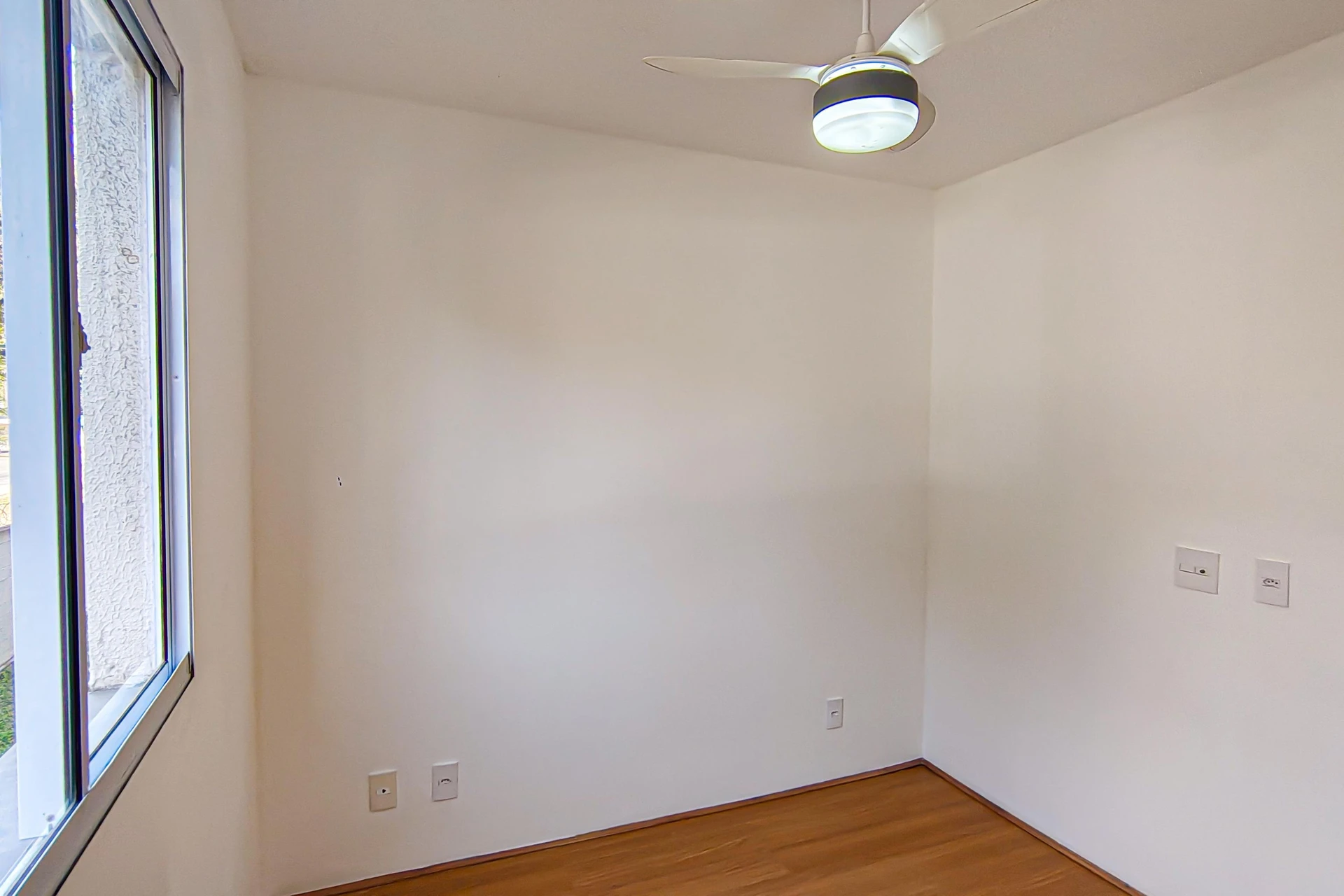 2-bedroom apartment with a mountain view in Rio de Janeiro — photo 28