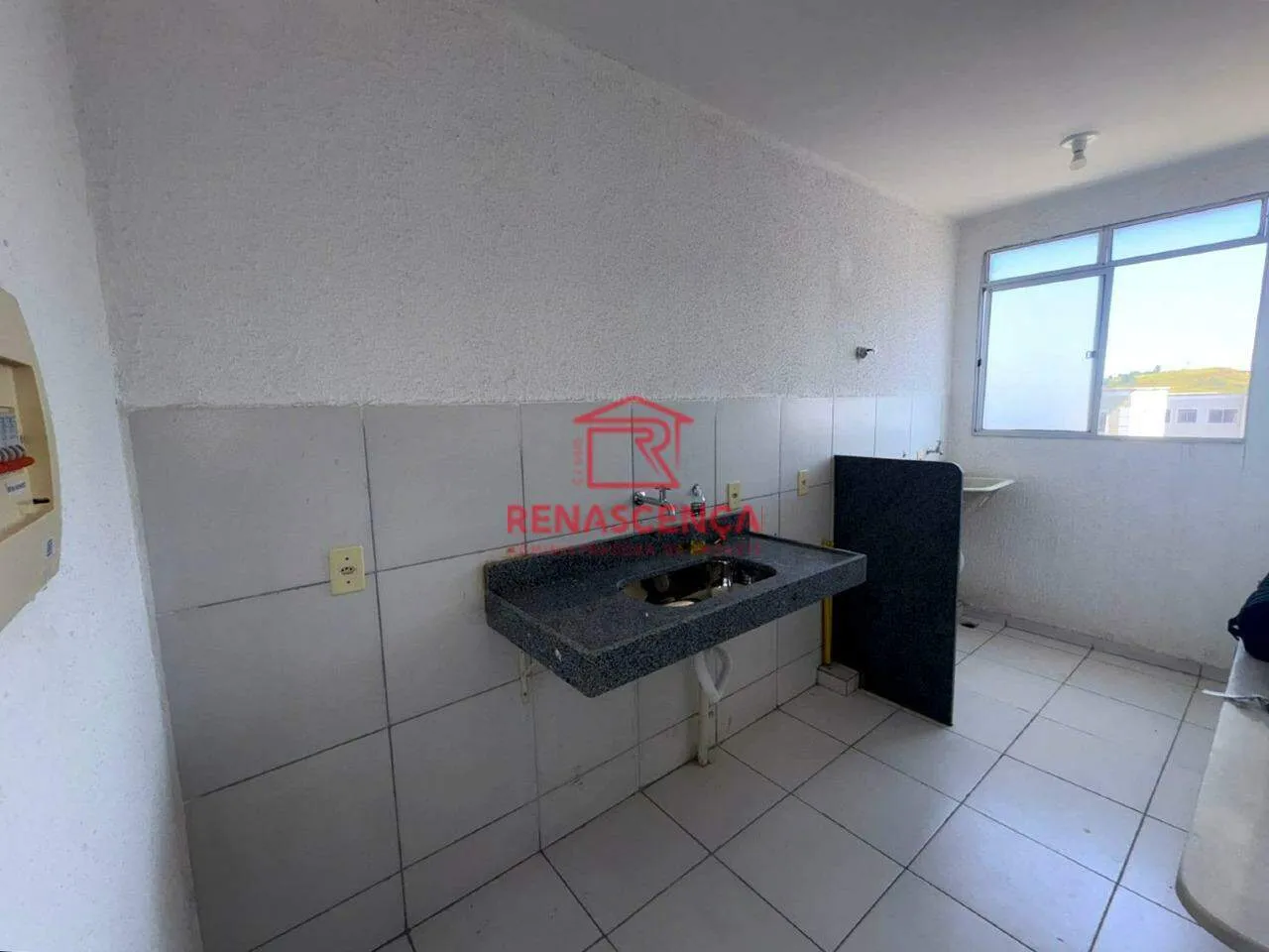 Unfurnished apartment with 2 bedrooms and pool — photo 8