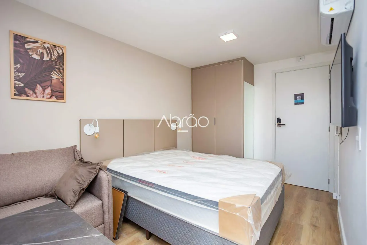 Furnished 17 m² studio with 1 bedroom and 1 bathroom — photo 7