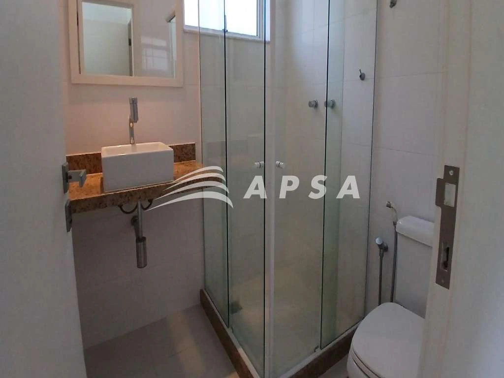 300 m² house with 4 en-suite bedrooms and private BBQ — photo 19