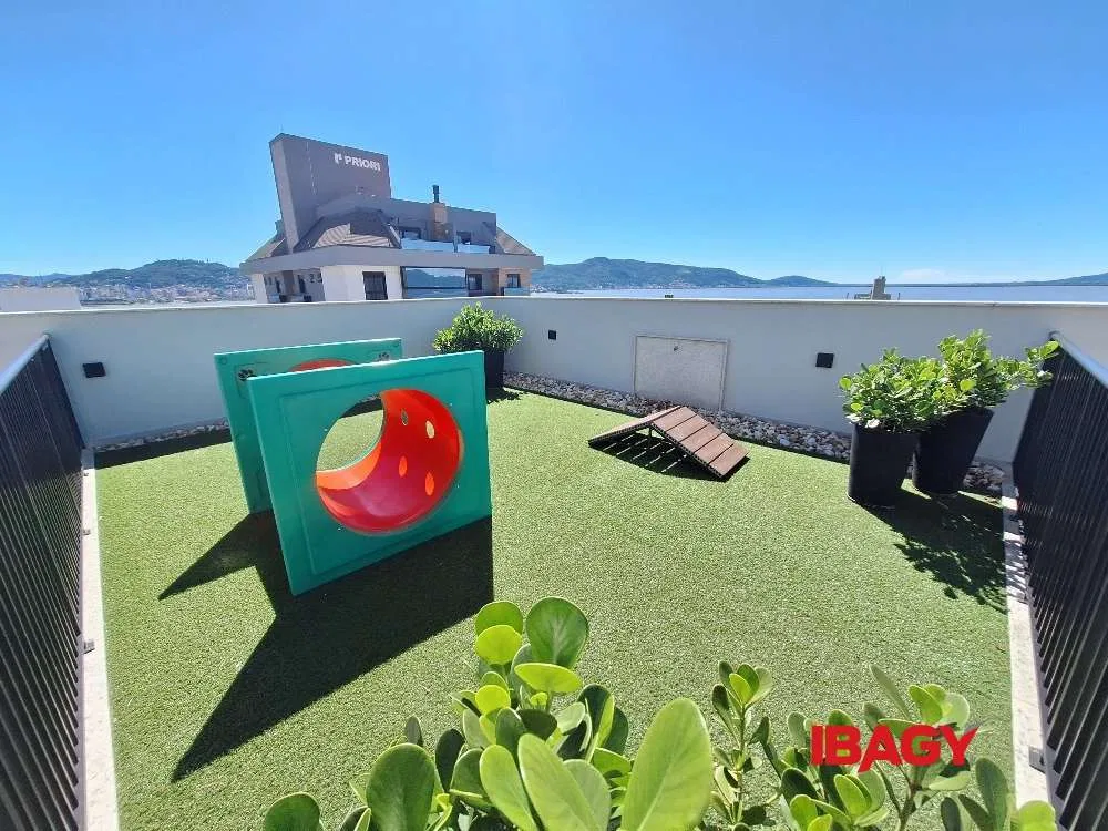 2-bedroom apartment with en-suite and private BBQ — photo 12