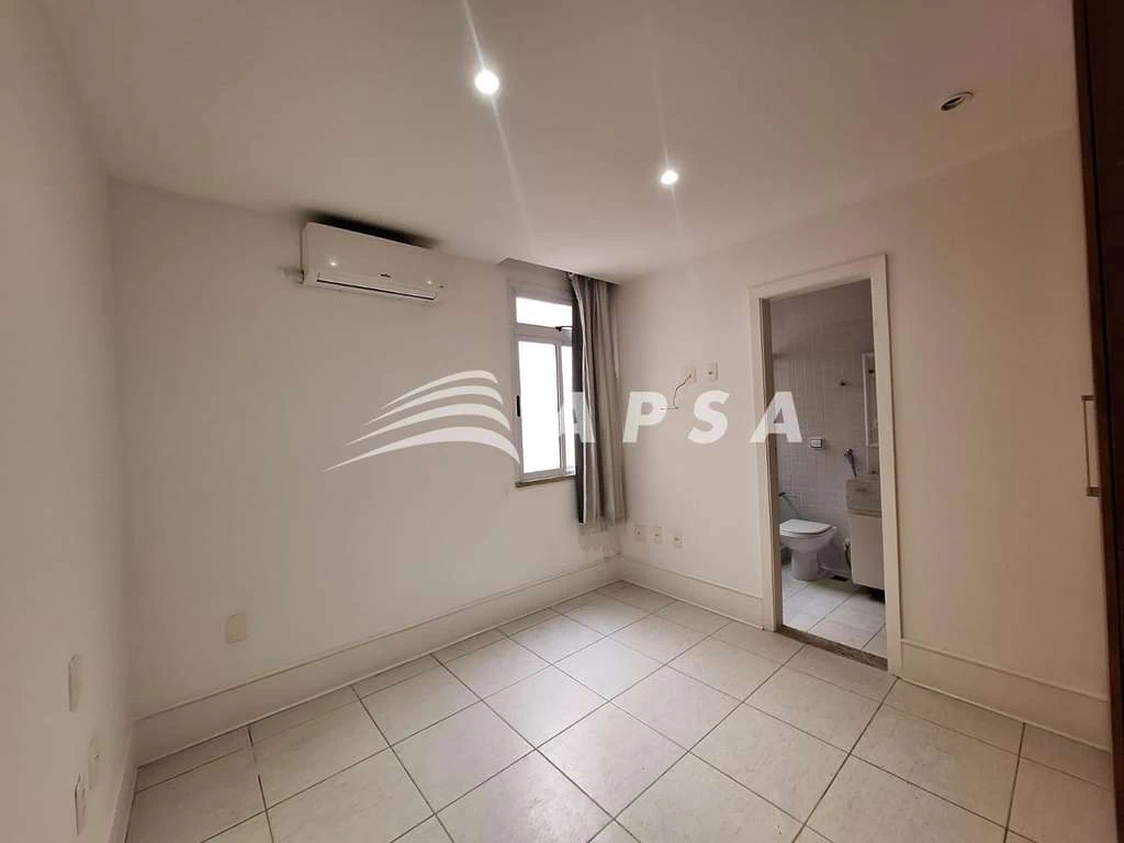Cobertura duplex de 270 m² com 3 suítes e 4 vagas — photo 14