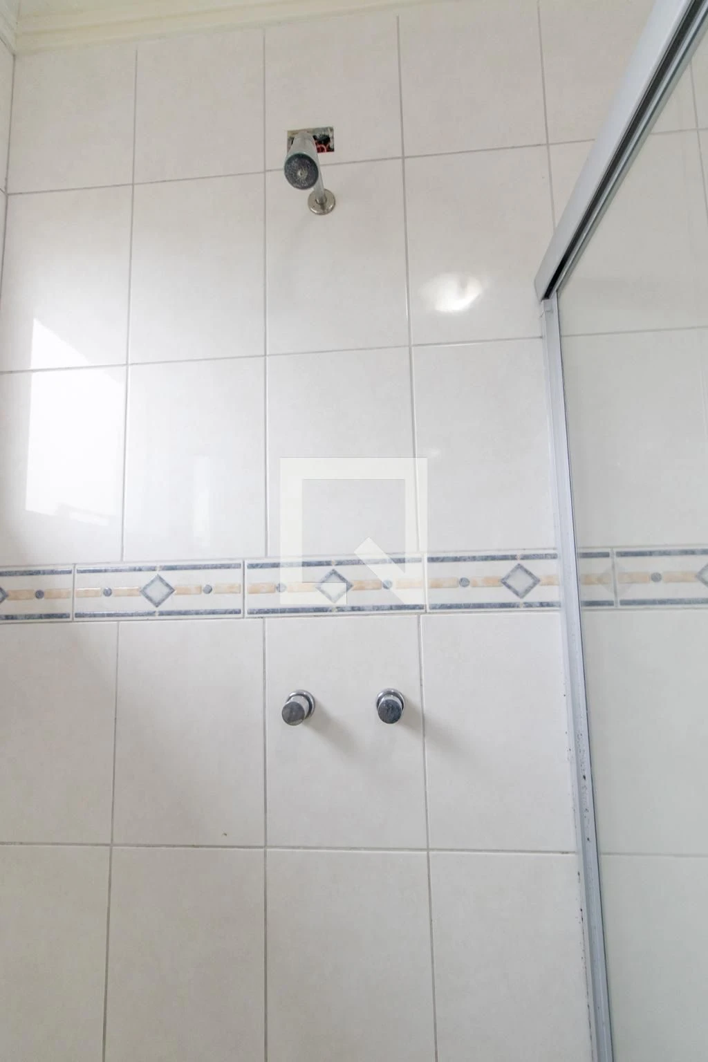 3-bedroom house with a private pool in Curitiba — photo 47