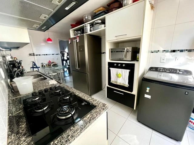 Apartamento sem mobília com 3 quartos e churrasqueira na varanda — photo 26