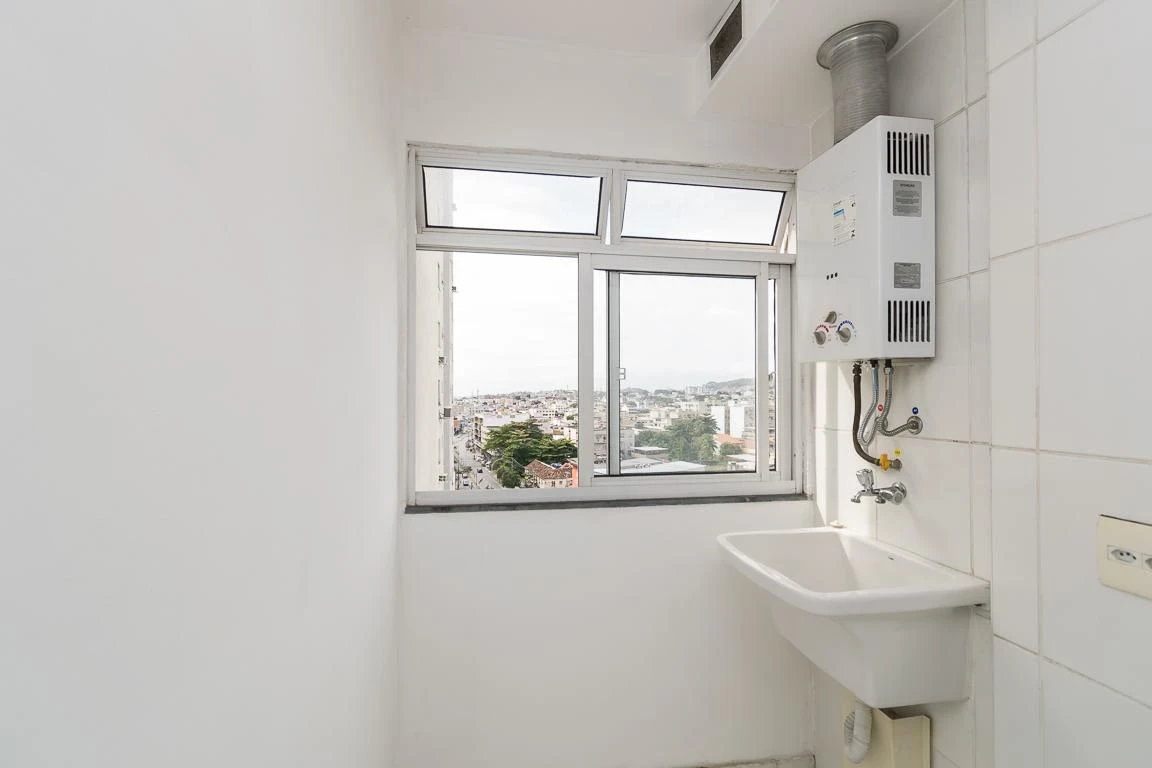 2-bedroom apartment in a building with a sauna — photo 18