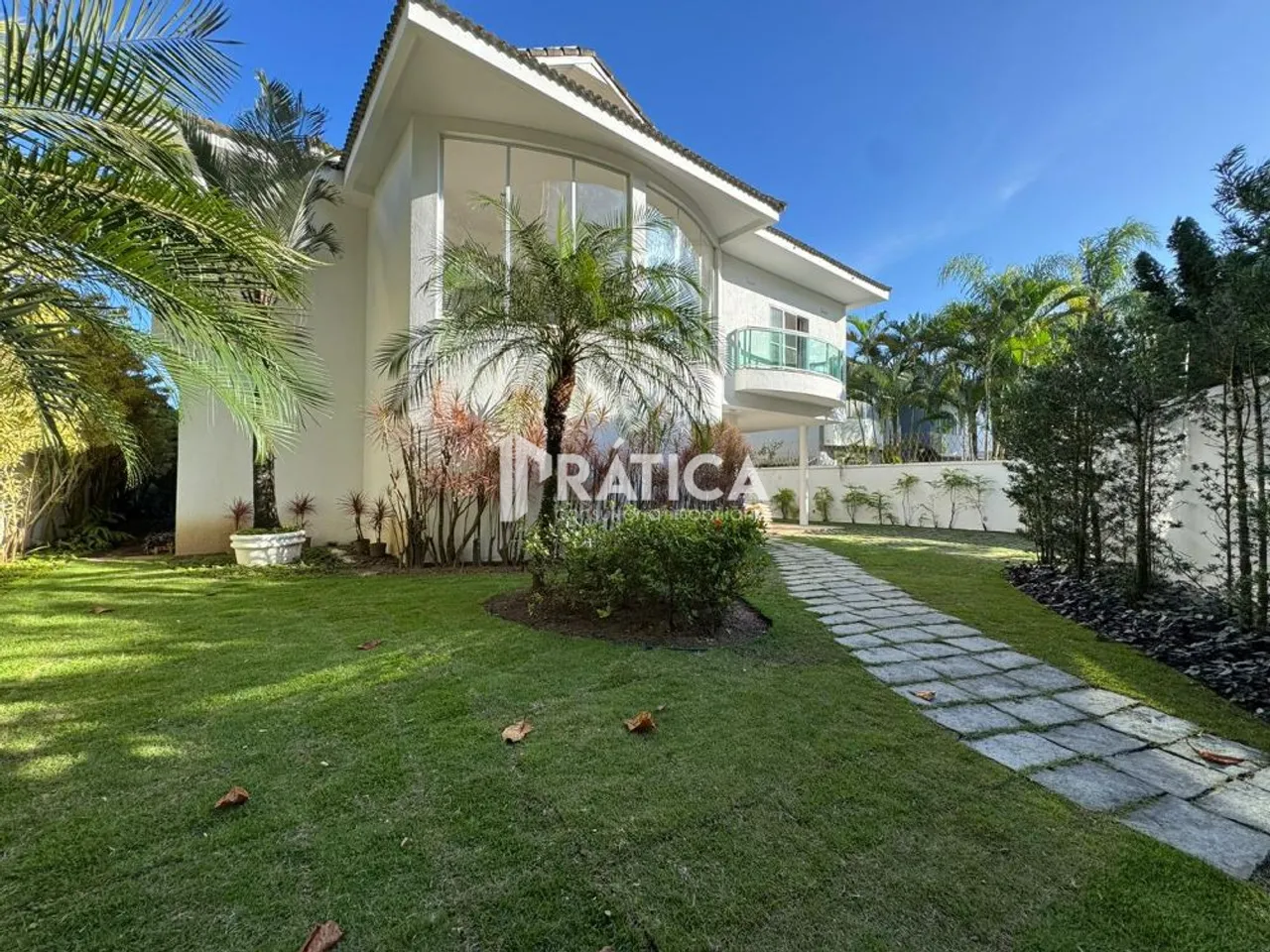 House with 5 bedrooms and 5 bathrooms, balcony grill — photo 11