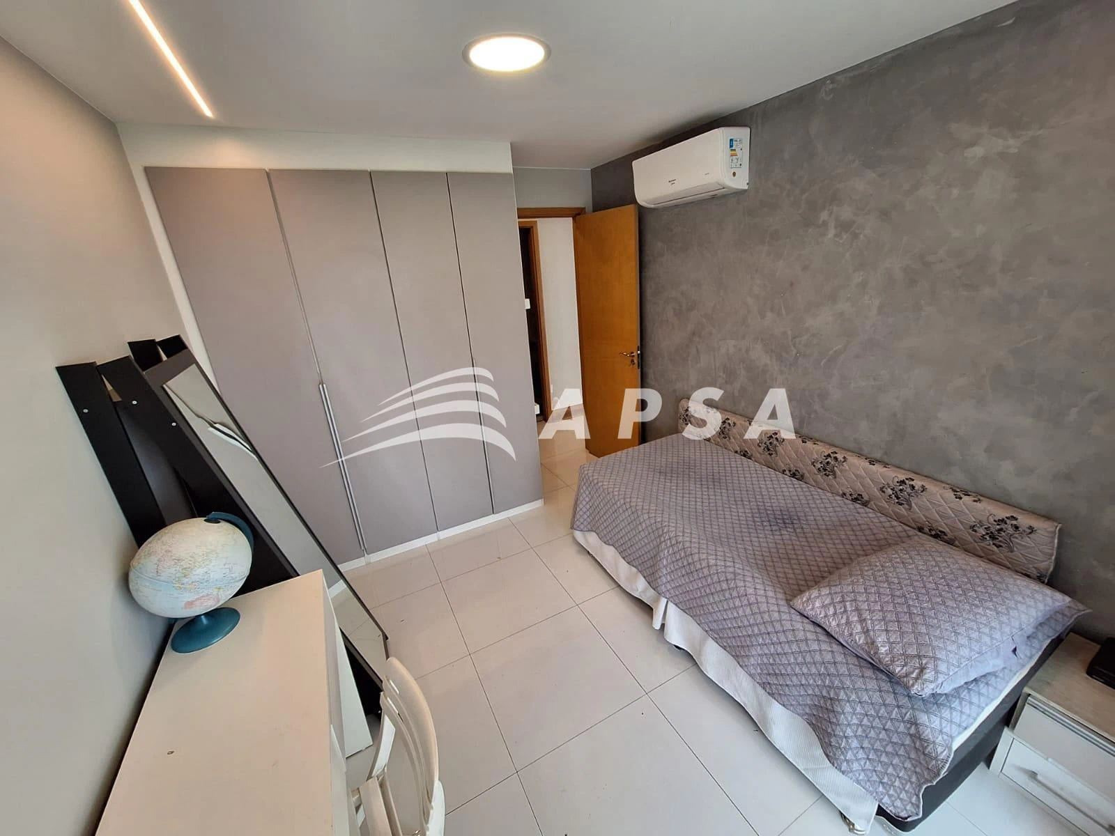 Departamento de 4 dormitorios con bañera — photo 8