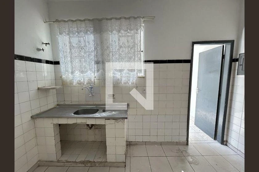 Деревянный пол или ламинат и 2 спальни: дом 80 м² — photo 9