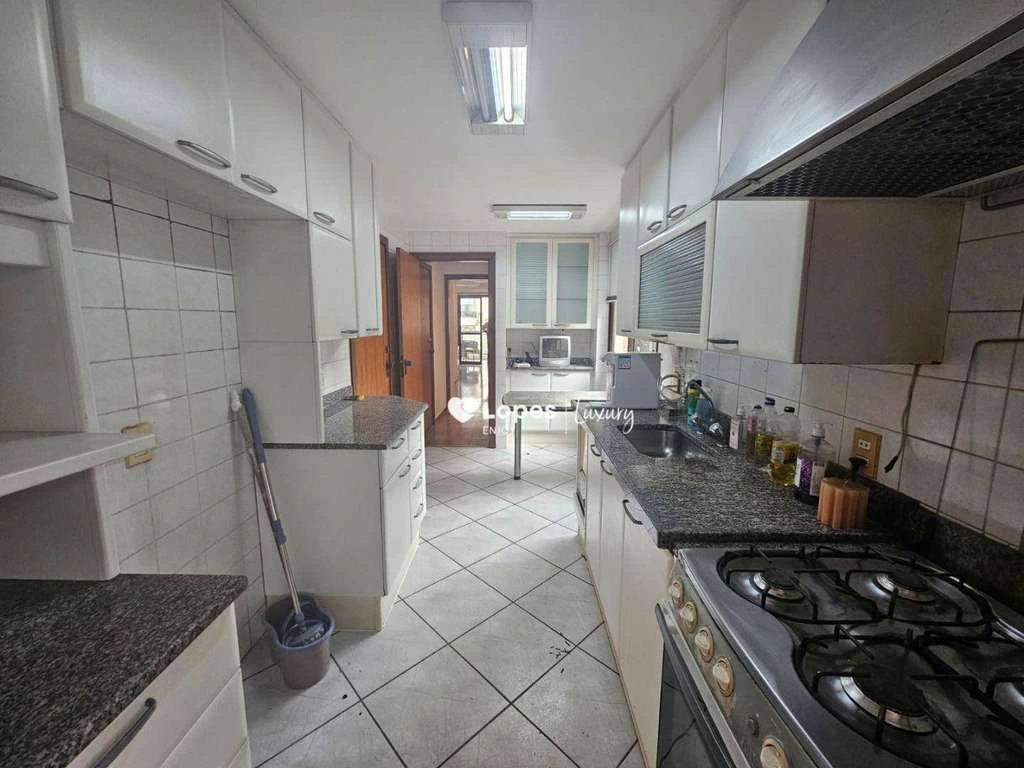 136 m² apartment with 3 bedrooms and 2 parking spaces — photo 19