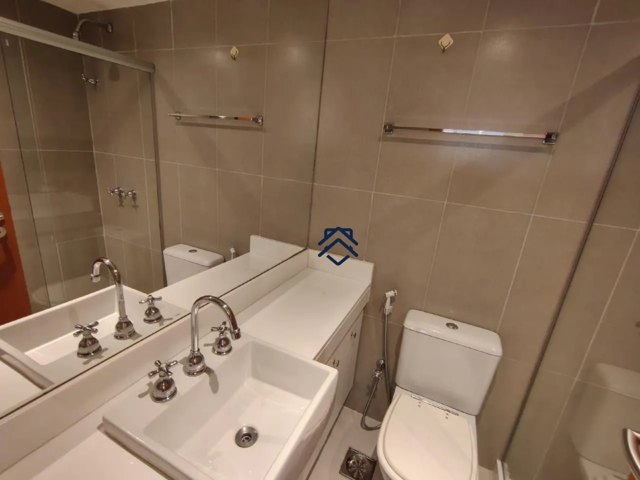 Private BBQ in a 4-bedroom apartment, 193 m² — photo 10