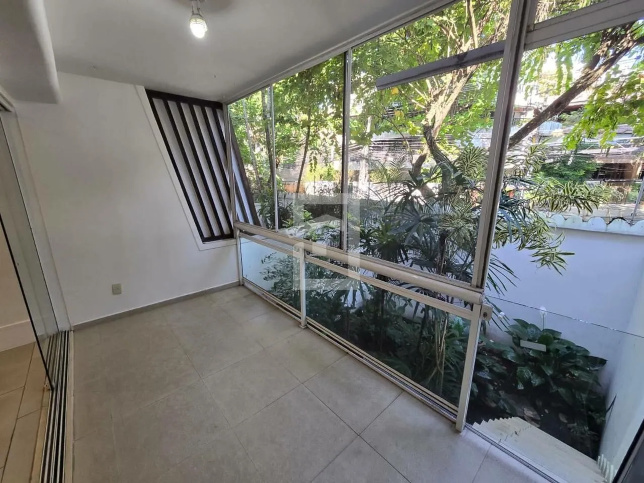 Triplex house with 4 bedrooms and 2 en-suites — photo 9