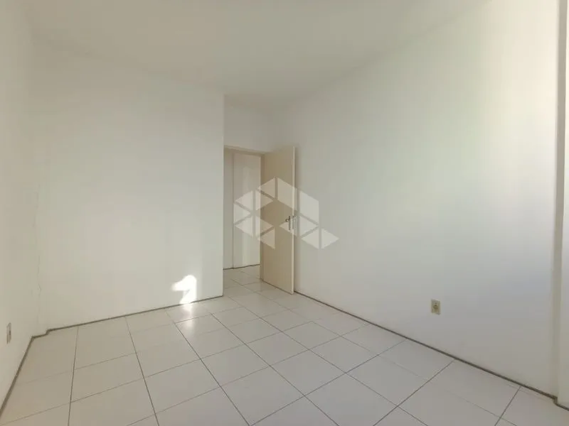 One-bedroom, 34 m² apartment in Florianópolis — photo 10