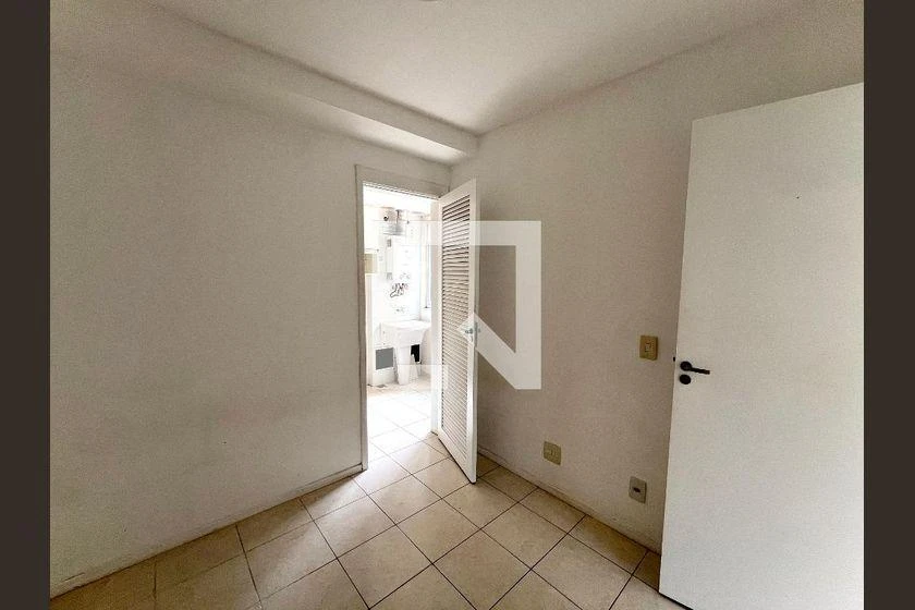 3-bedroom apartment with balcony and 89 m² — photo 23