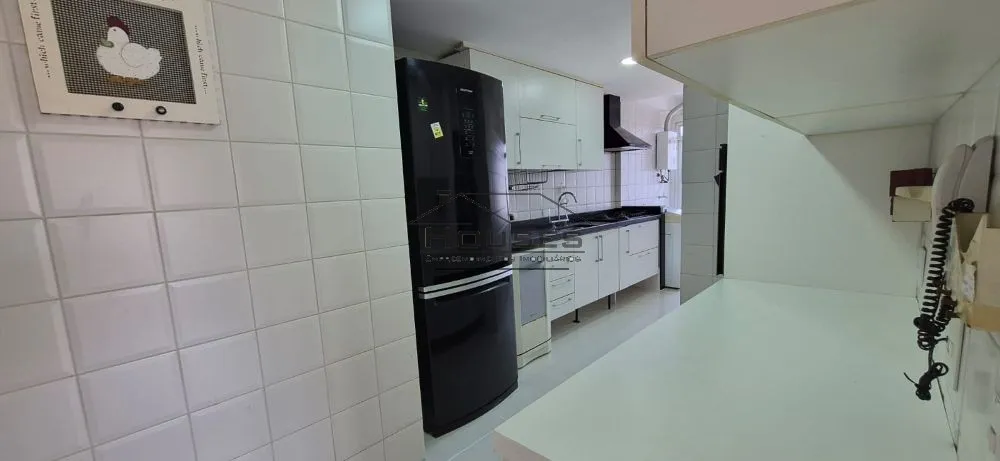 Apartamento mobiliado com 3 quartos e cozinha fechada — photo 11
