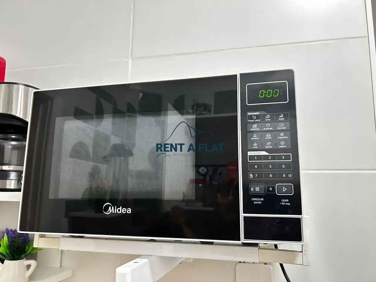 Furnished 2-bedroom apartment with 80 m² — photo 9