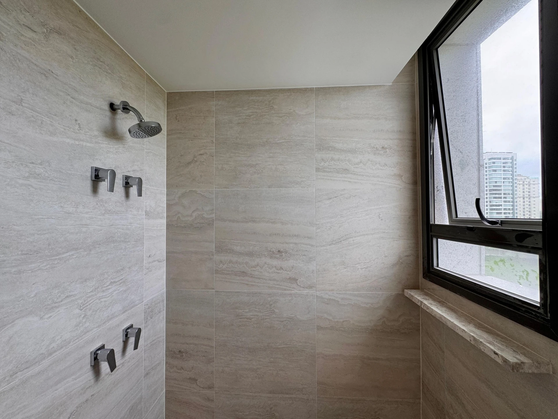 3-bedroom apartment with a home office — photo 61