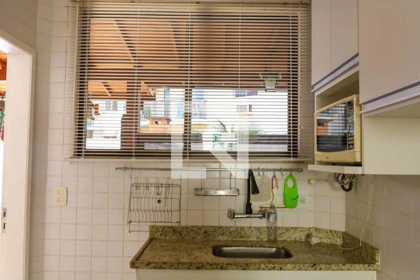 Furnished 2-bedroom apartment with 76 m² and open kitchen — photo 28