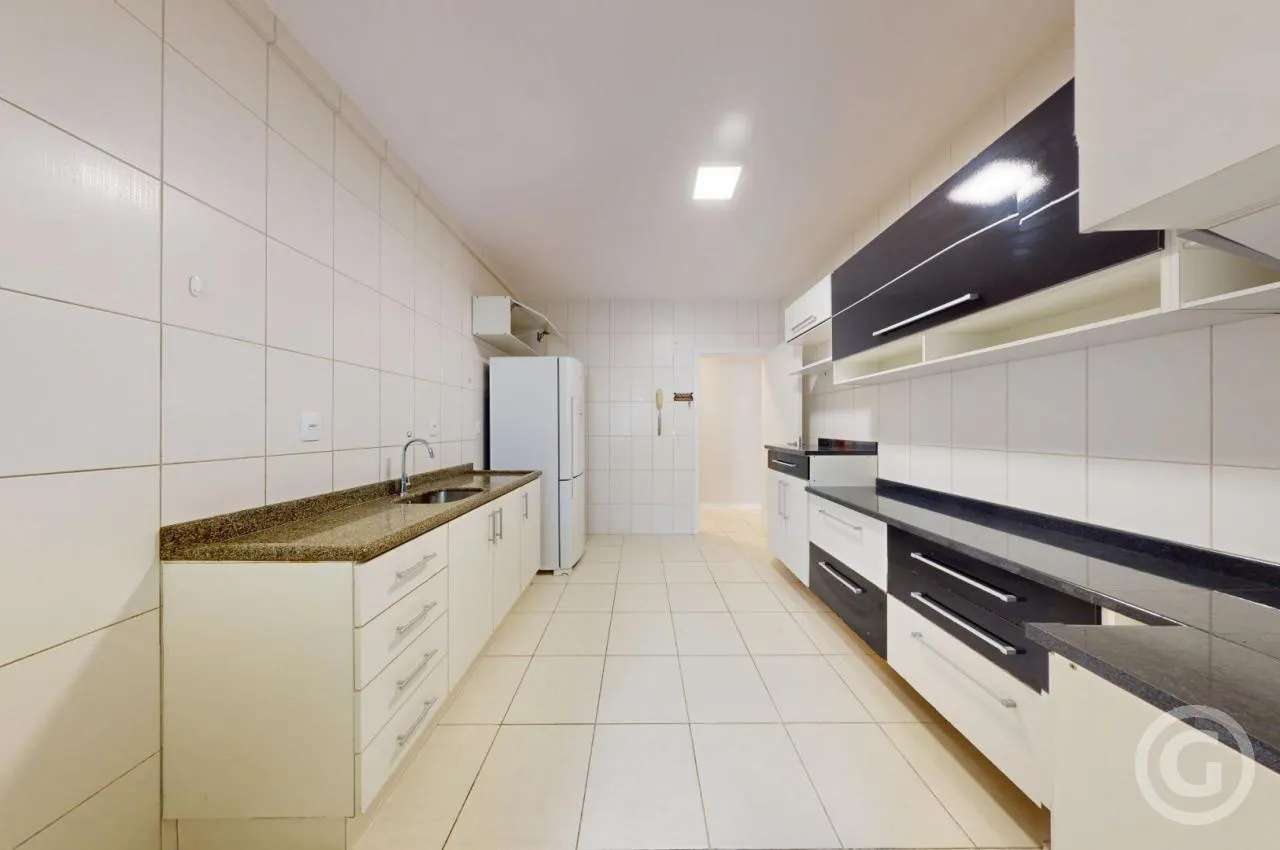 Apartamento de 93 m² com cozinha fechada e 3 quartos — photo 4