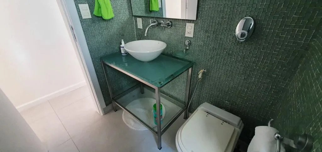 2-bedroom apartment with a washing machine — photo 16
