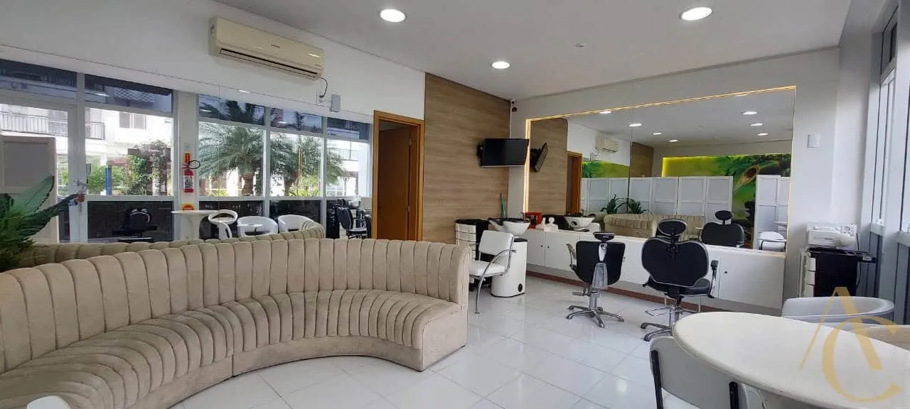 Furnished apartment with 3 en-suite bedrooms — photo 22