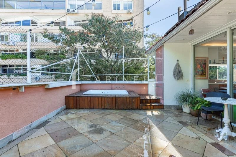 Apartamento mobiliado com 3 quartos e 5 banheiros — photo 30
