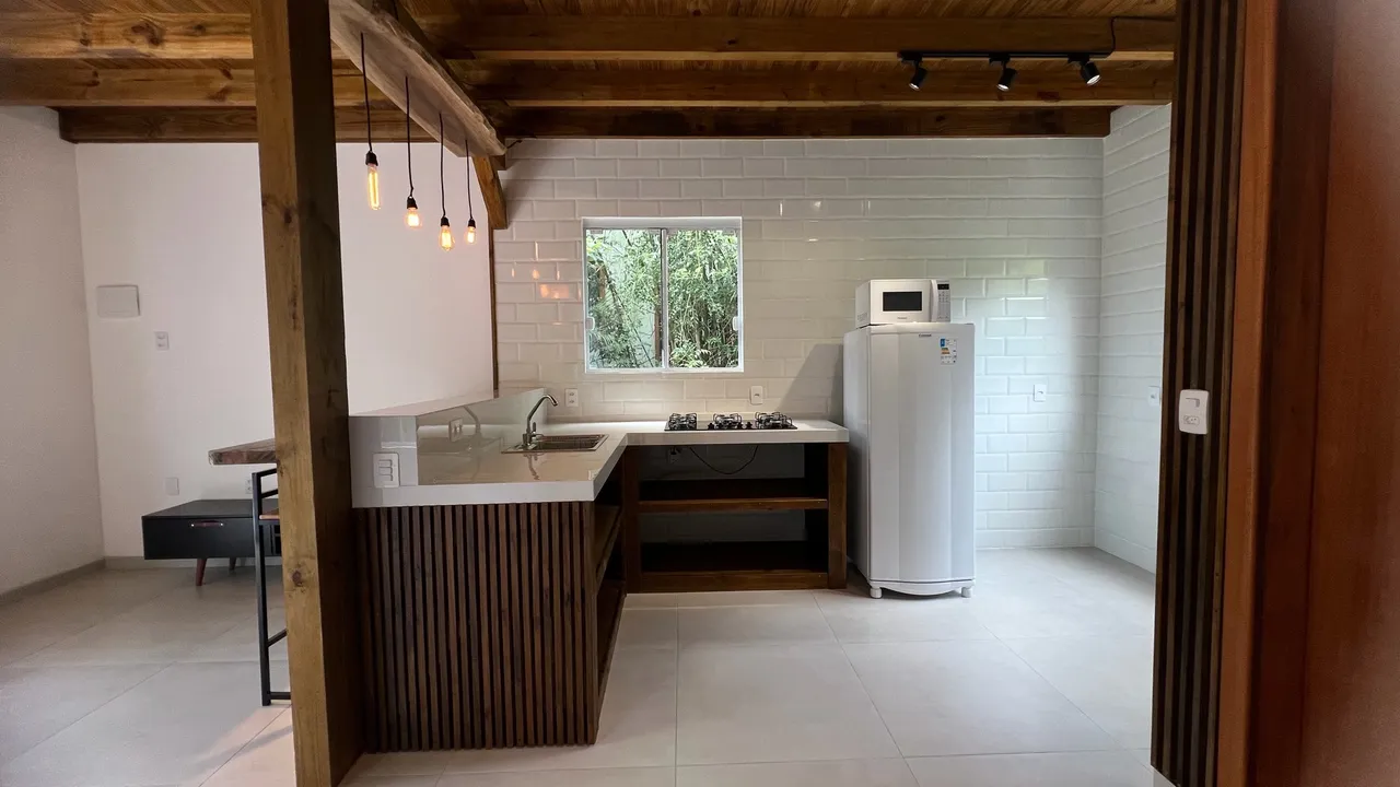 One-bedroom house with a park view — photo 11
