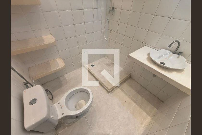 Apartment, 56 m², with wood or laminate floors — photo 21