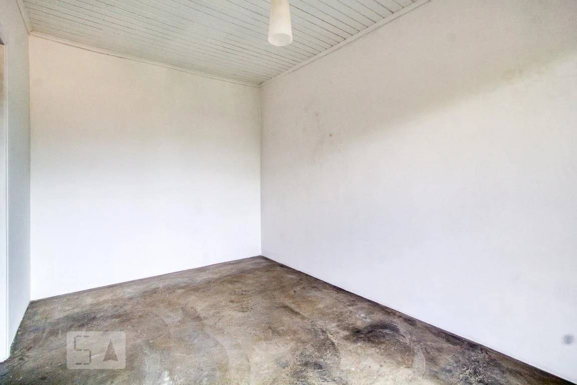 House with 3 bedrooms and 4 bathrooms with a closed kitchen — photo 11