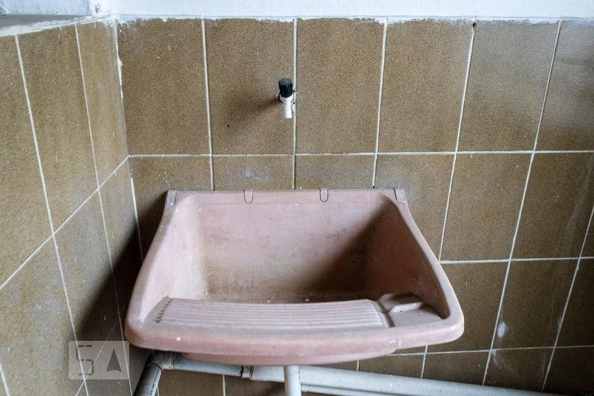 Дом в аренду: 1 спальня и отдельная кухня — photo 9