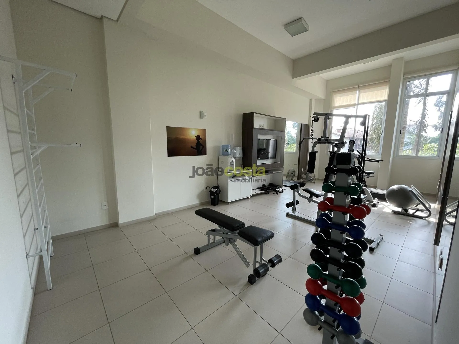 Furnished penthouse with 2 en-suite bedrooms and 210 m² — photo 79
