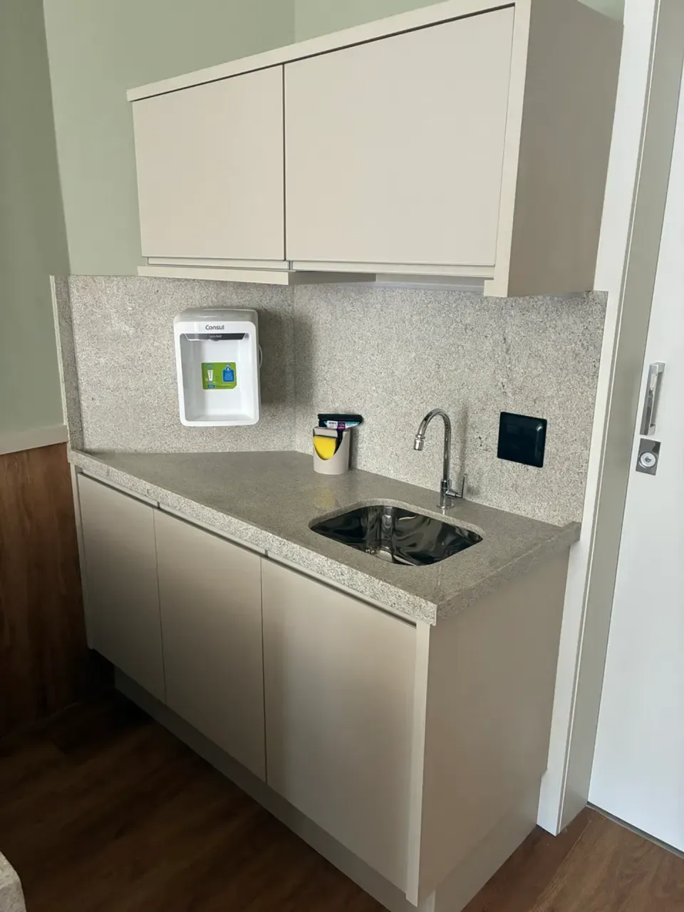 Меблированная квартира: 1 спальня и 1 ванная 150 м² — photo 4