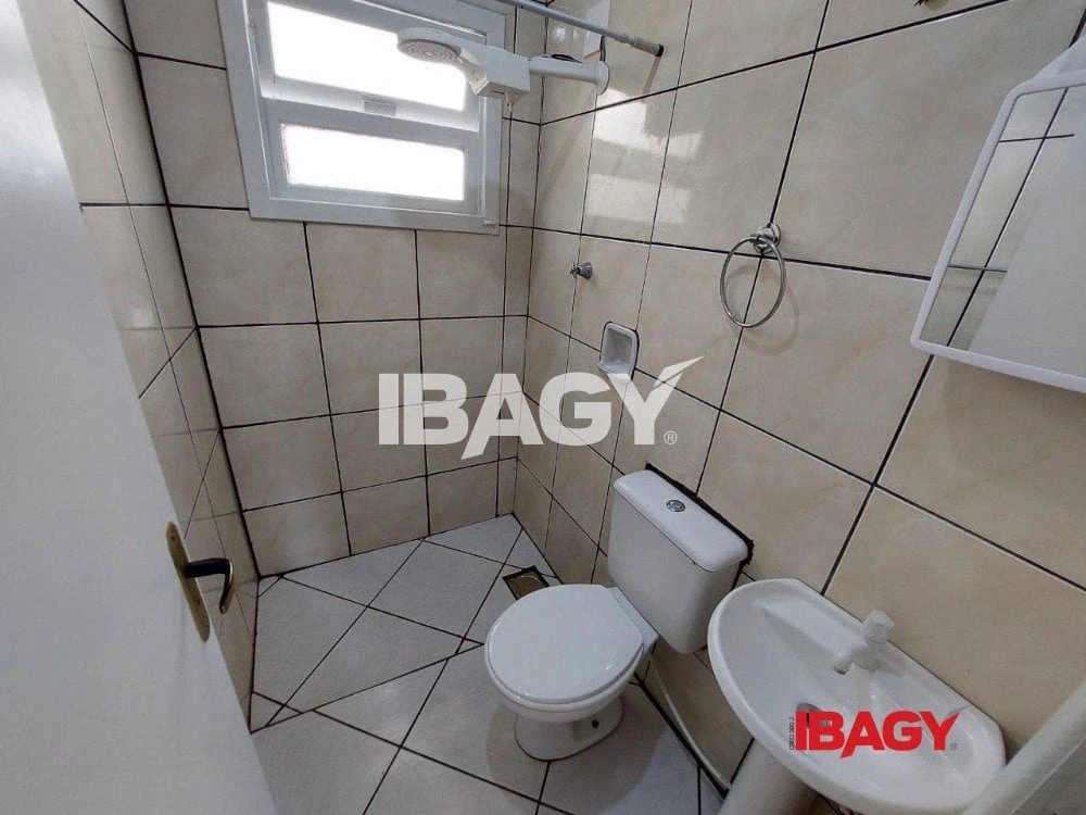 3-bedroom house, 1 with its own bathroom, 80 m² — photo 4